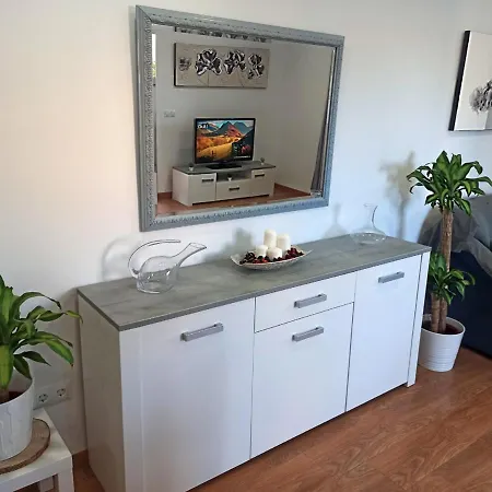 Διαμέρισμα Novedad Centrico Con Porche Y Jardin Τορρεμολίνος