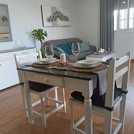 Novedad Céntrico Con Porche Y Jardín Apartamento Torremolinos