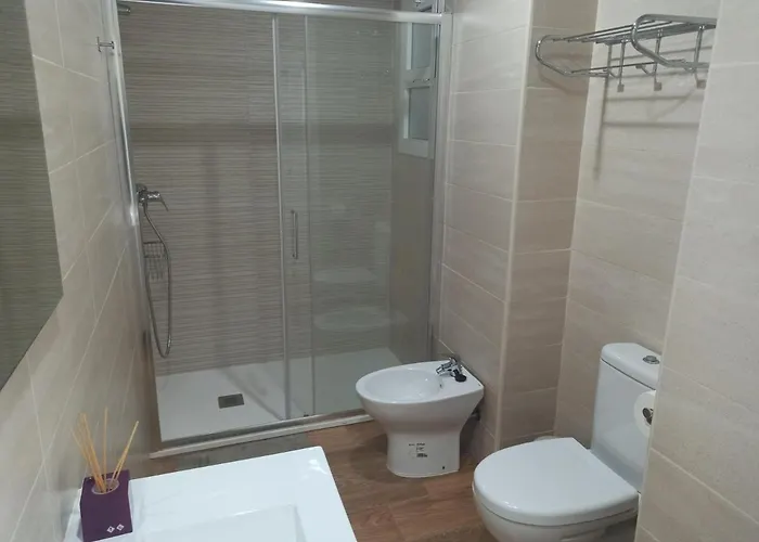 Novedad Centrico Con Porche Y Jardin Daire